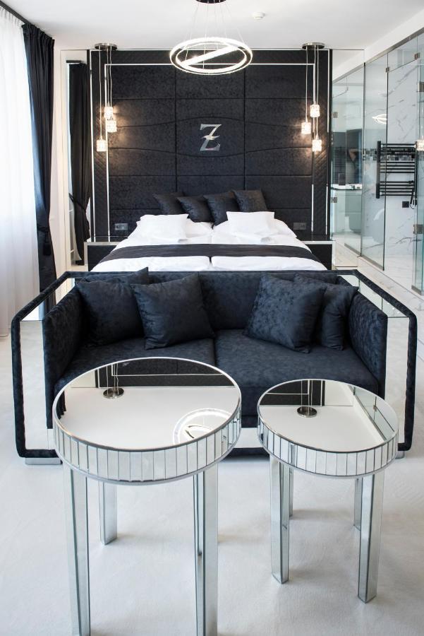 Z Boutique *